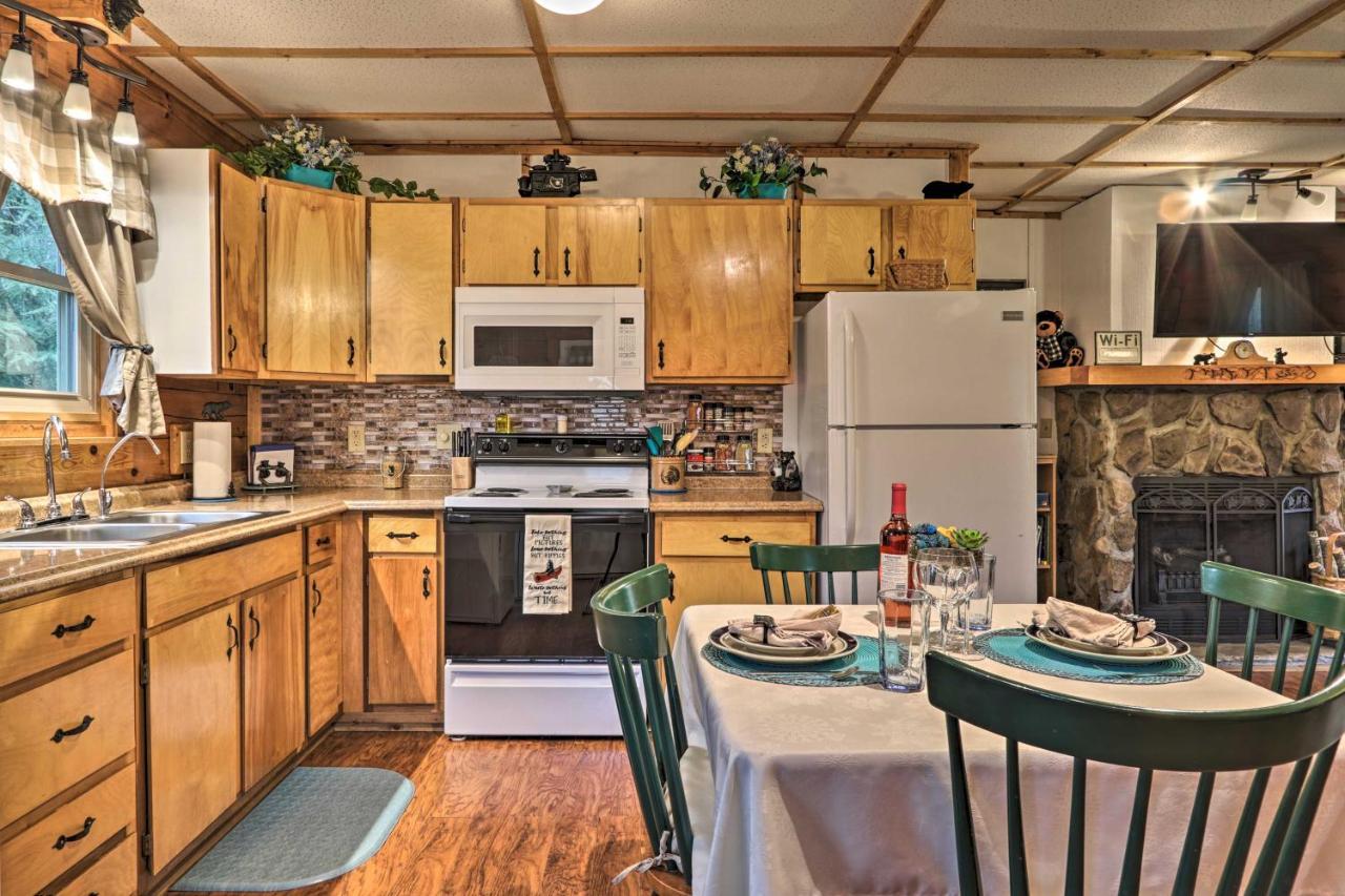 Smoky Mountain Cozy Cove Cabin Deck And Fire Pit! Cosby Extérieur photo